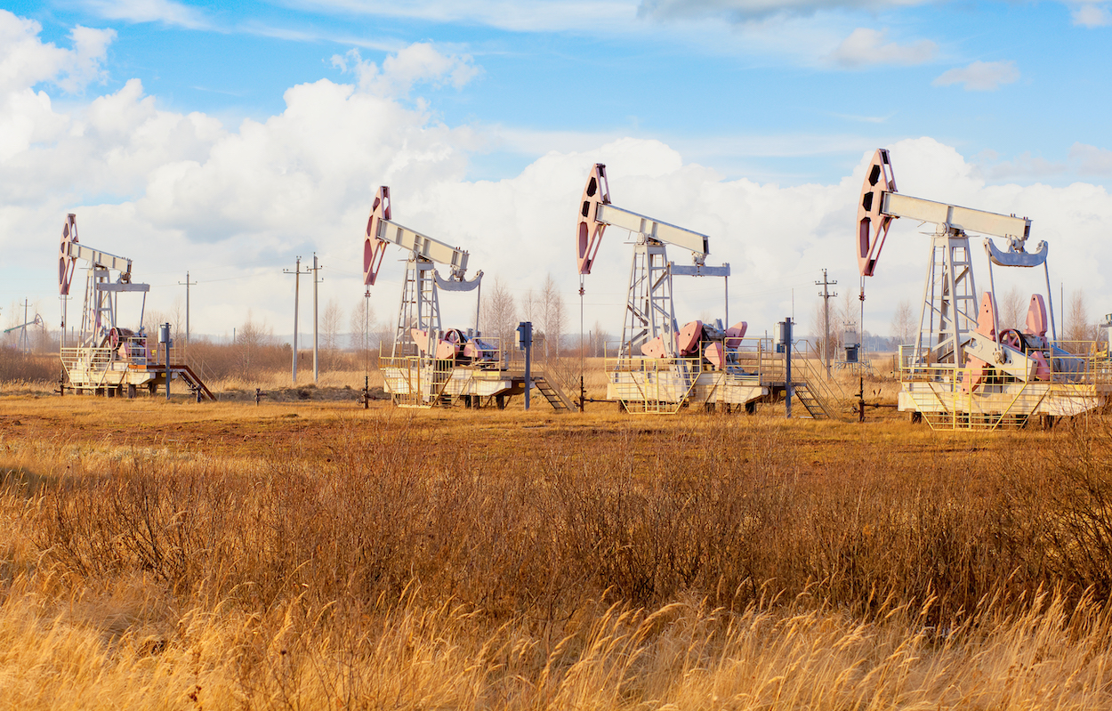 Empresa de Gás e Petróleo do Cazaquistão Bem Estabelecida
